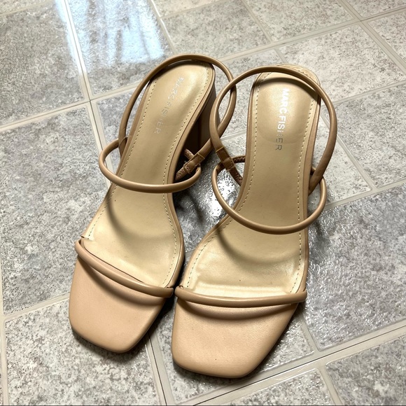 NWOB Marc Fisher Galvin Block Heel Dress Sandals - Picture 3 of 8